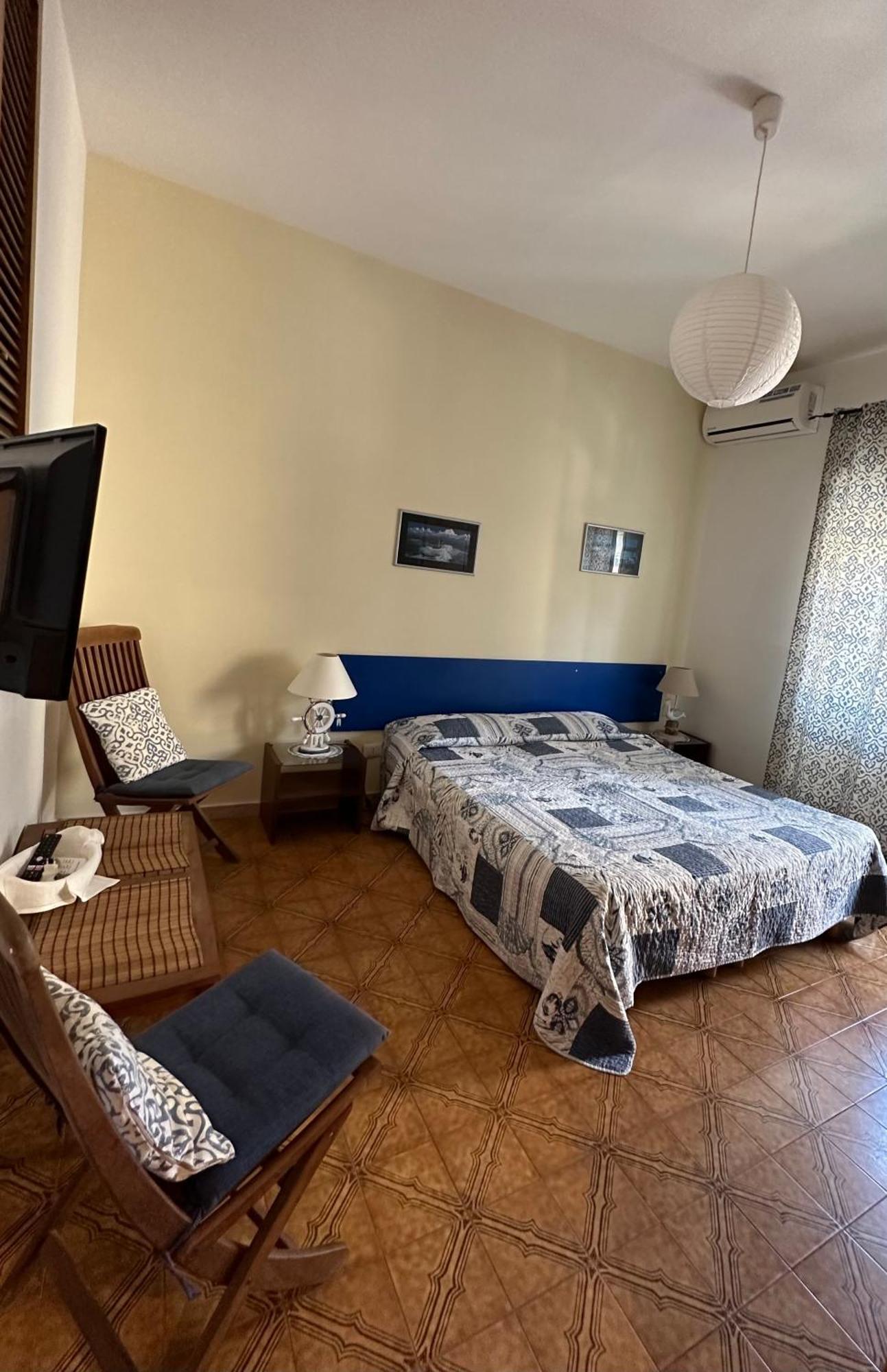 Al Porto Di Roma B&B Лидо-ди-Остия Экстерьер фото